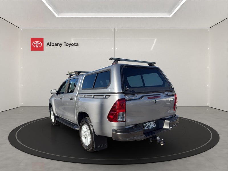 2020 Toyota Hilux SR 2.8DT 6MT 2WD DCW/4D/5S (I... image 5