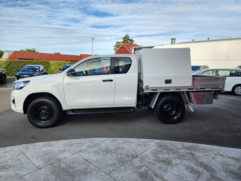2020 Toyota Hilux SR 2.8DT Automatic 2WD Extra... image 5