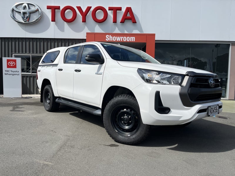2020 Toyota Hilux SR 2.8DT Automatic 4WD Double... image 1