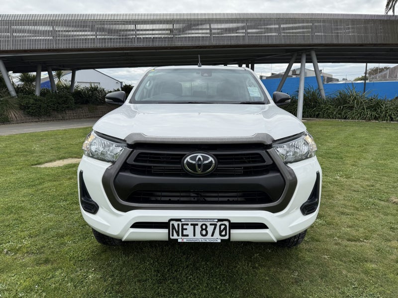 2020 Toyota Hilux SR 2.8DT Automatic 4WD Double... image 2