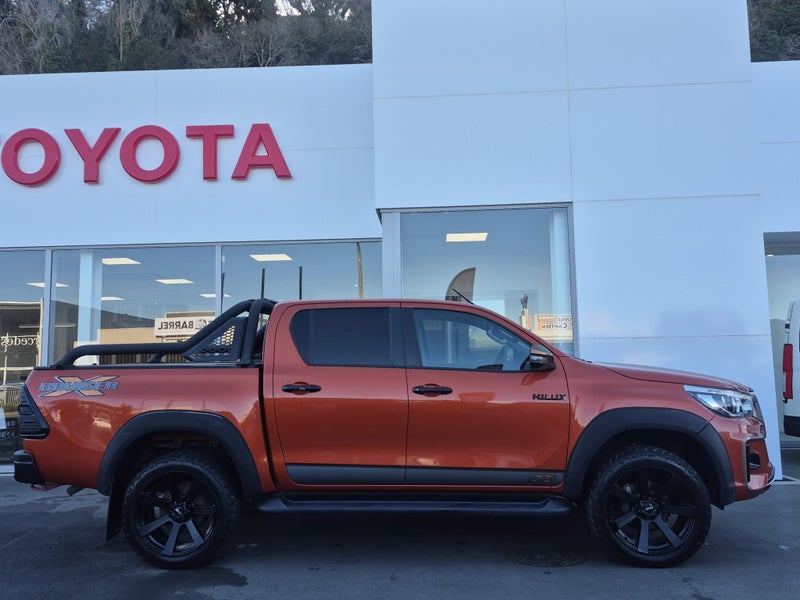 2020 Toyota Hilux SR5 2.8DT 4WD 6Auto image 2