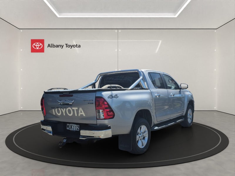 2020 Toyota Hilux SR5 2.8DT 6AT 4WD DCW/4D/5S (... image 3