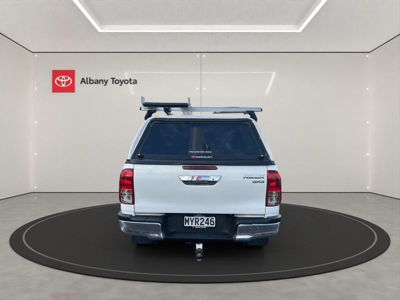 2020 Toyota Hilux SR5 2.8DT 6AT 4WD DCW/4D/5S (... image 4