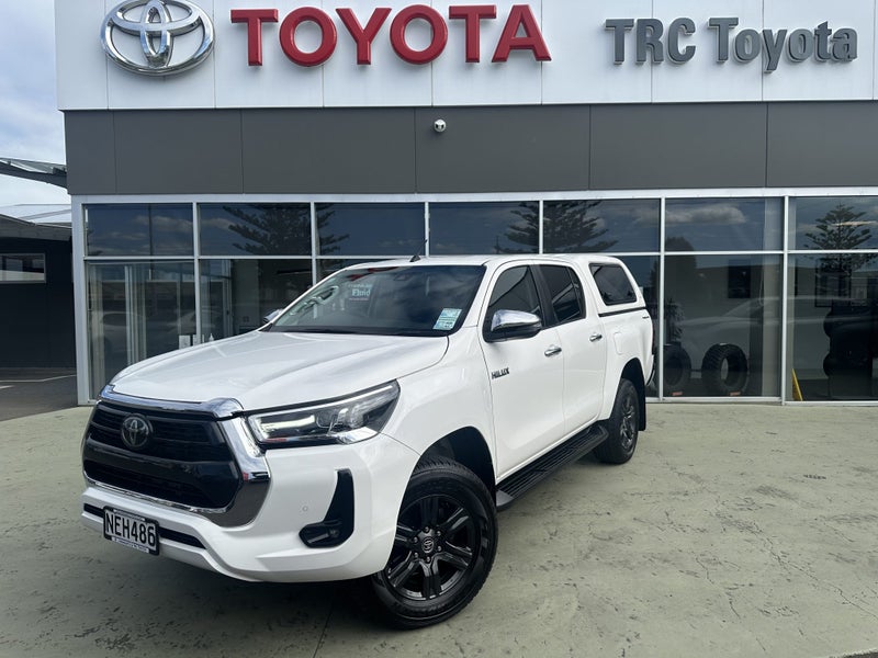 2020 Toyota Hilux SR5 2.8DT Automatic 2WD Doubl... image 2