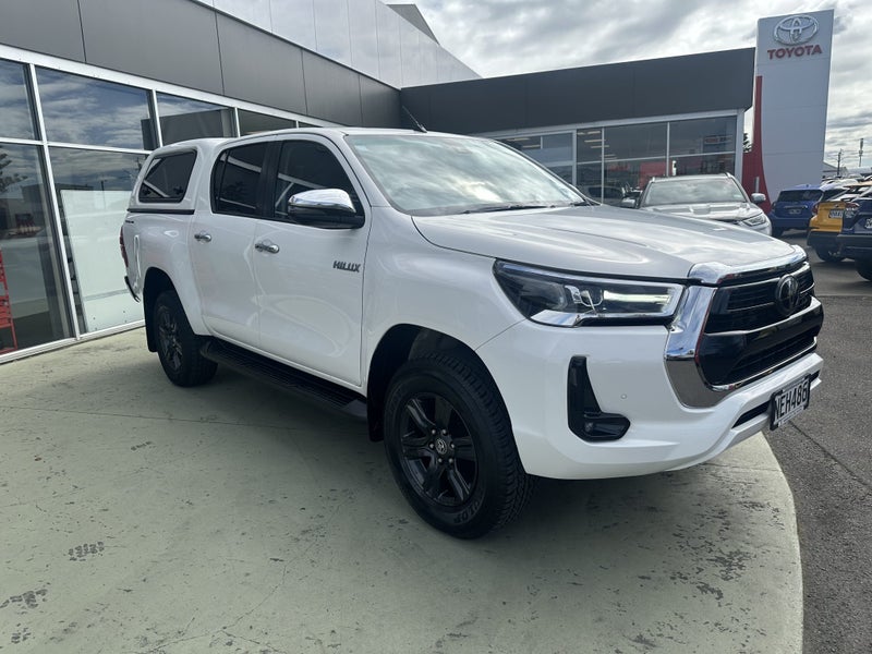 2020 Toyota Hilux SR5 2.8DT Automatic 2WD Doubl... image 5
