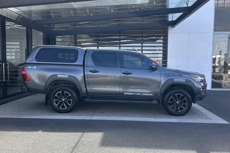 2020 Toyota Hilux SR5 CRUISER 2.8 Turbo Diesel... image 5