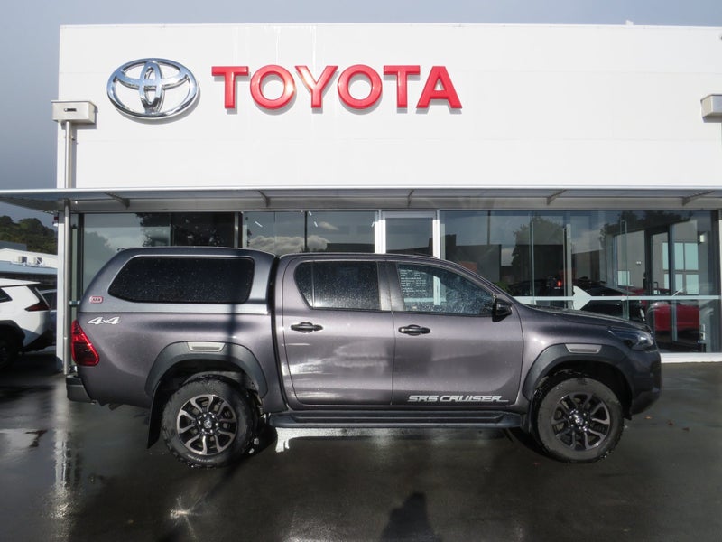 2020 Toyota Hilux SR5 CRUISER 2.8DT 6AT 4WD DCW... image 4