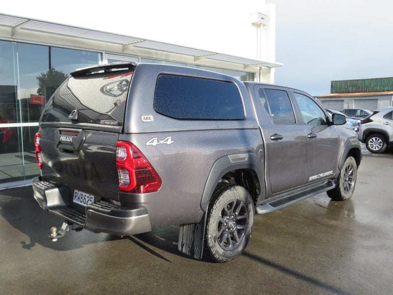 2020 Toyota Hilux SR5 CRUISER 2.8DT 6AT 4WD DCW... image 5