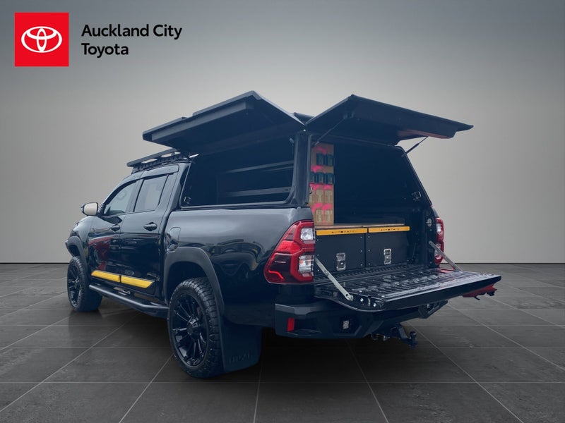 2020 Toyota Hilux SR5 CRUISER 2.8DT 6AT 4WD DCW... image 5