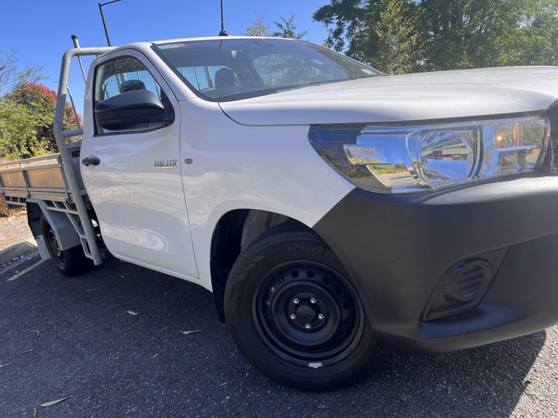 2020 Toyota Hilux WorkMate 2.7P 6AT 2WD SCC/2D/2S image 2