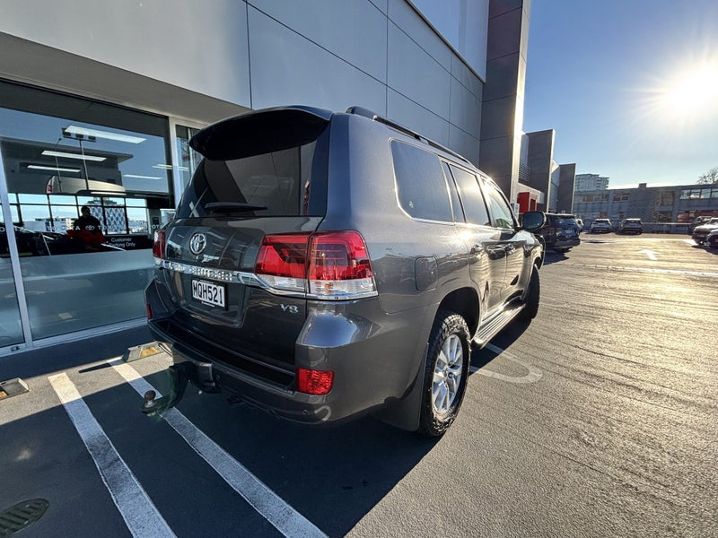 2020 Toyota Land Cruiser Landcruiser VX Limited... image 3