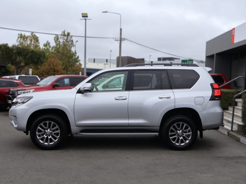 2020 Toyota Land Cruiser Prado VX 2.8L Turbo Di... image 4