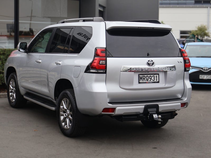 2020 Toyota Land Cruiser Prado VX 2.8L Turbo Di... image 5