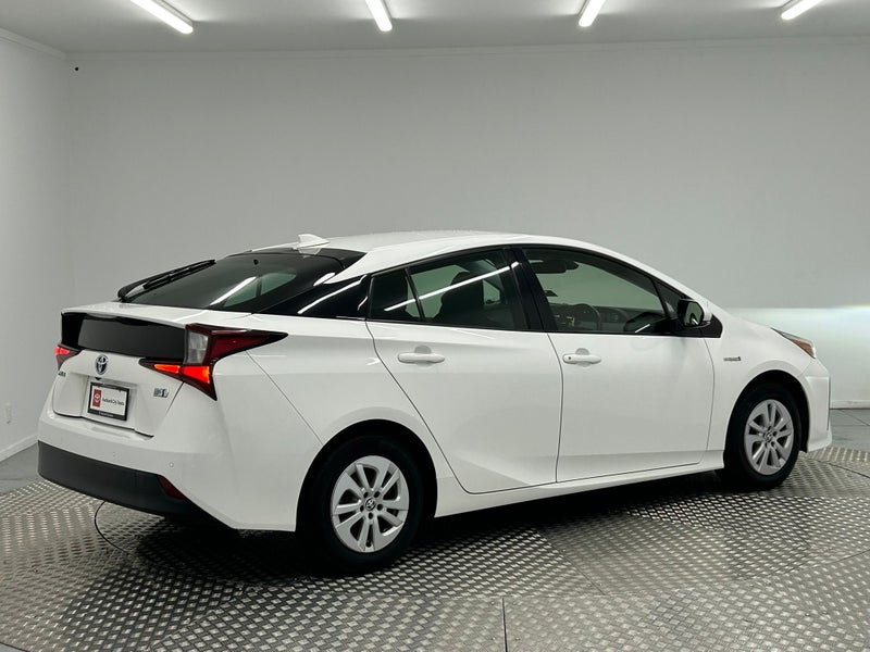 2020 Toyota Prius 1.8 Hybrid S image 3