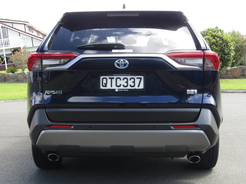 2020 Toyota RAV4 2.5 Hybrid image 5