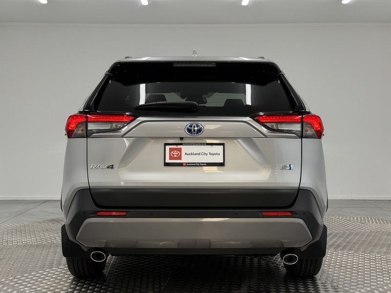 2020 Toyota RAV4 2.5 Hybrid G image 4