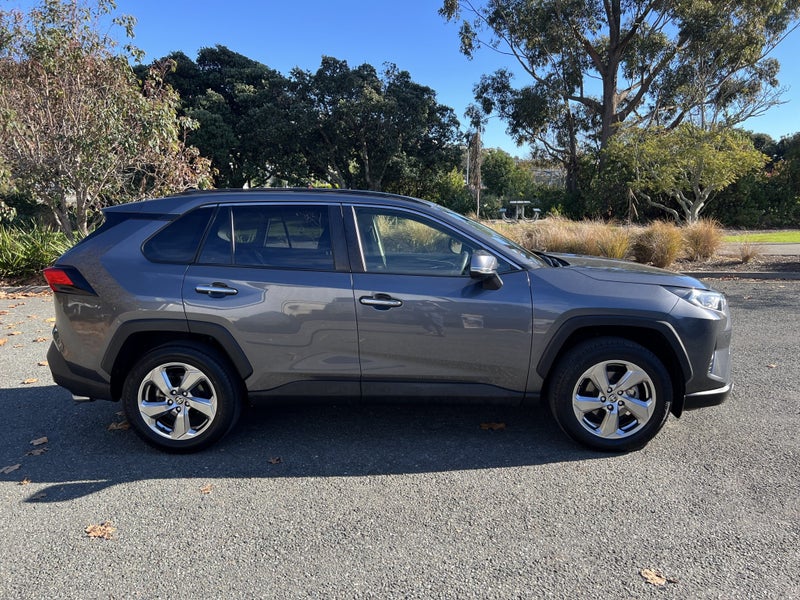 2020 Toyota RAV4 2.5 Hybrid G image 3