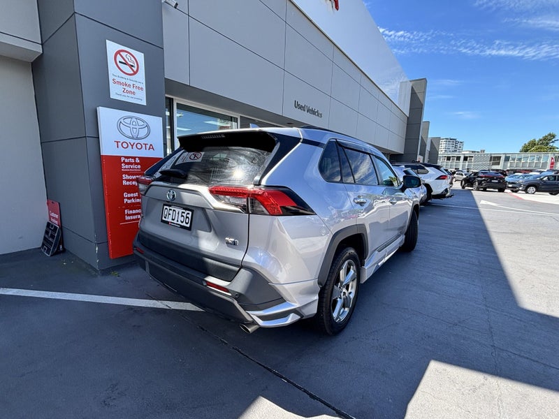 2020 Toyota RAV4 2.5 HYBRID G LIMITED image 3