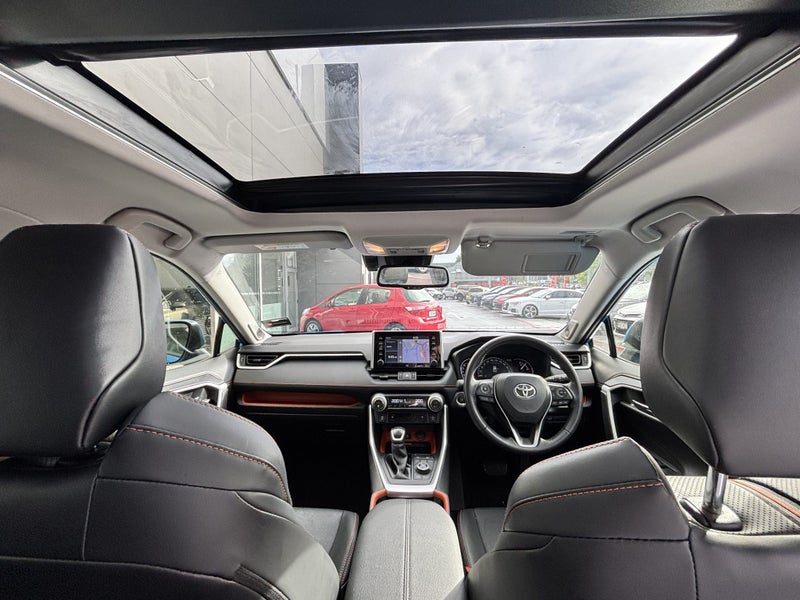 2020 Toyota RAV4 Adventure 2.5 PETROL POPULAR SUV image 2