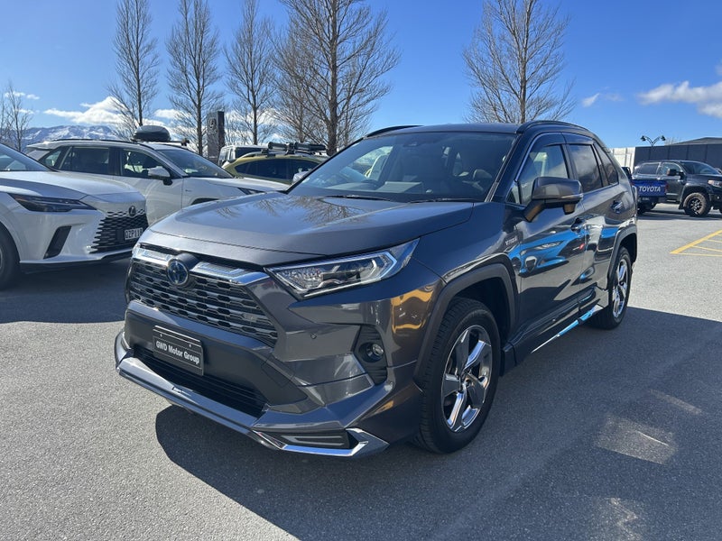 2020 Toyota RAV4 G hybrid 4WD image 5