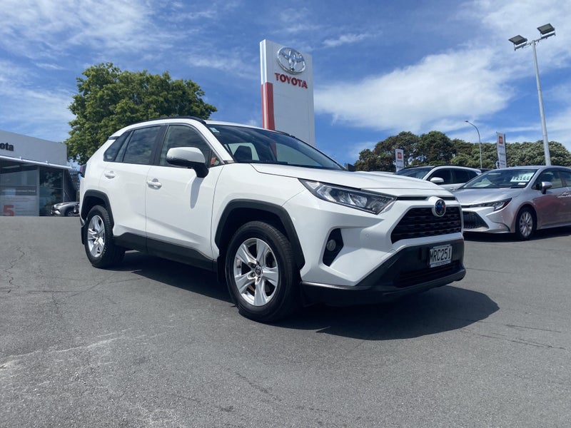 2020 Toyota RAV4 GX 2.0P 2WD SUV image 1