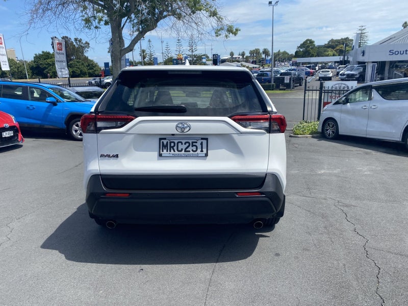 2020 Toyota RAV4 GX 2.0P 2WD SUV image 3