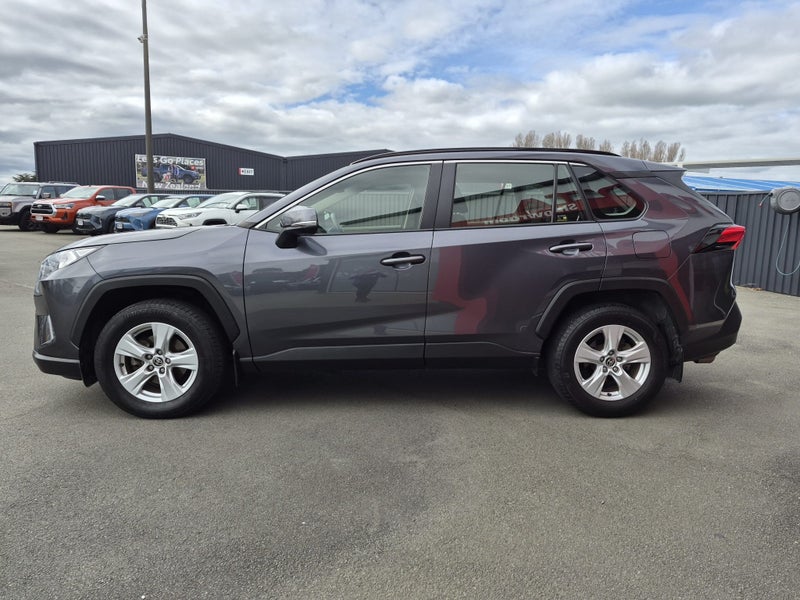 2020 Toyota RAV4 GX 2.0P CVT FWD Automatic SUV image 5