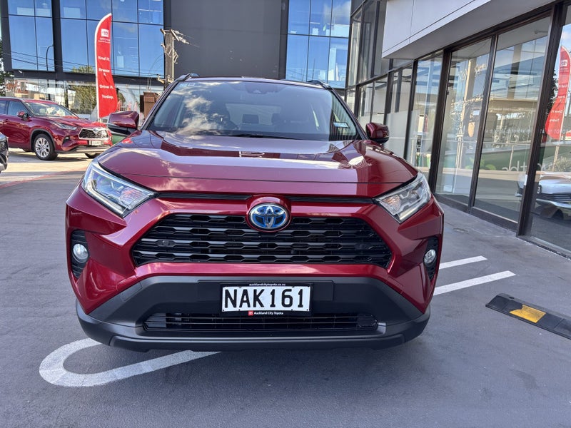 2020 Toyota RAV4 GX 2.5 HYBRID POPULAR SUV image 4