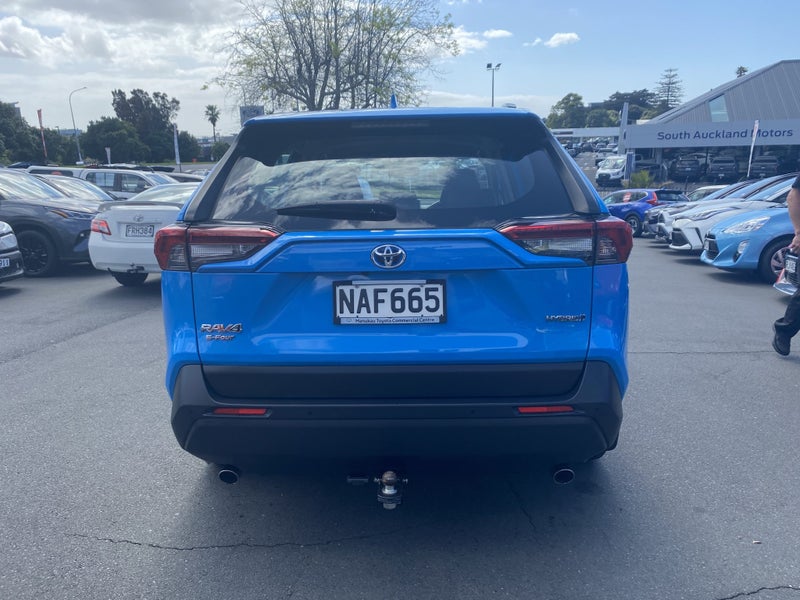 2020 Toyota RAV4 GX 2.5P HV AWD SUV image 3