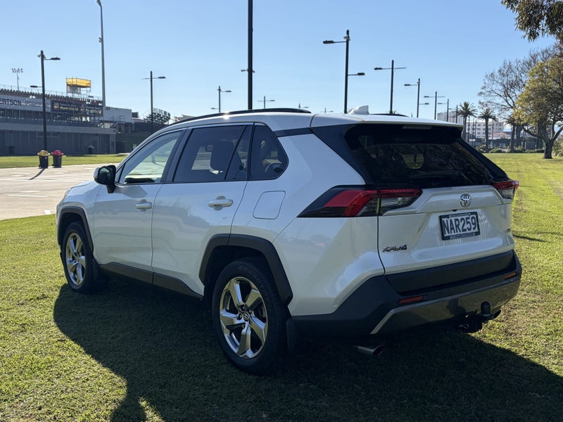 2020 Toyota RAV4 GXL 2.0P CVT Automatic FWD SUV image 5