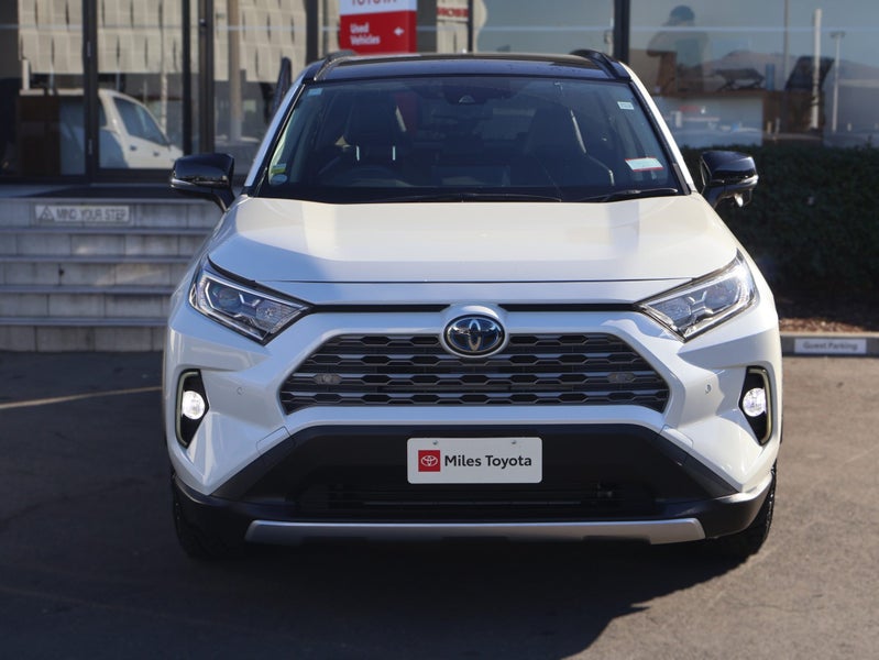 2020 Toyota RAV4 HYBRID G AWD/4WD, Leather image 2