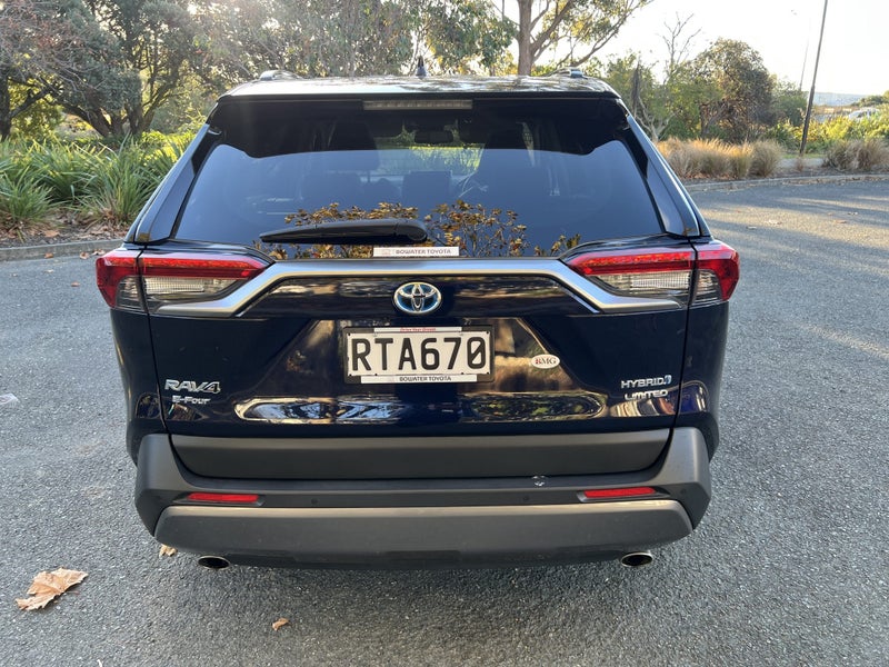 2020 Toyota RAV4 Limited 2.5P HV image 5
