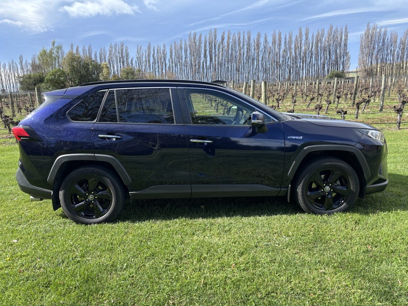 2020 Toyota RAV4 Limited 2.5P HV ECVT AWD SUV/5... image 3