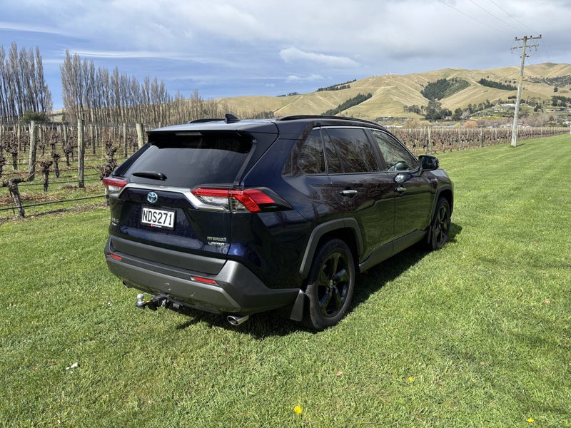 2020 Toyota RAV4 Limited 2.5P HV ECVT AWD SUV/5... image 4