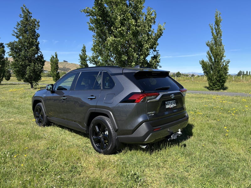 2020 Toyota RAV4 Limited 2.5P HV ECVT AWD SUV/5... image 5