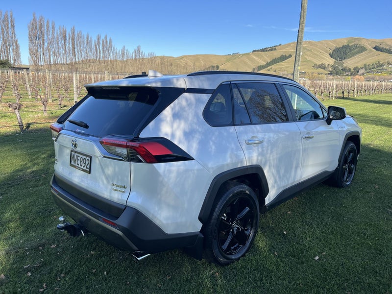 2020 Toyota RAV4 Limited 2.5P HV ECVT AWD SUV/5... image 4