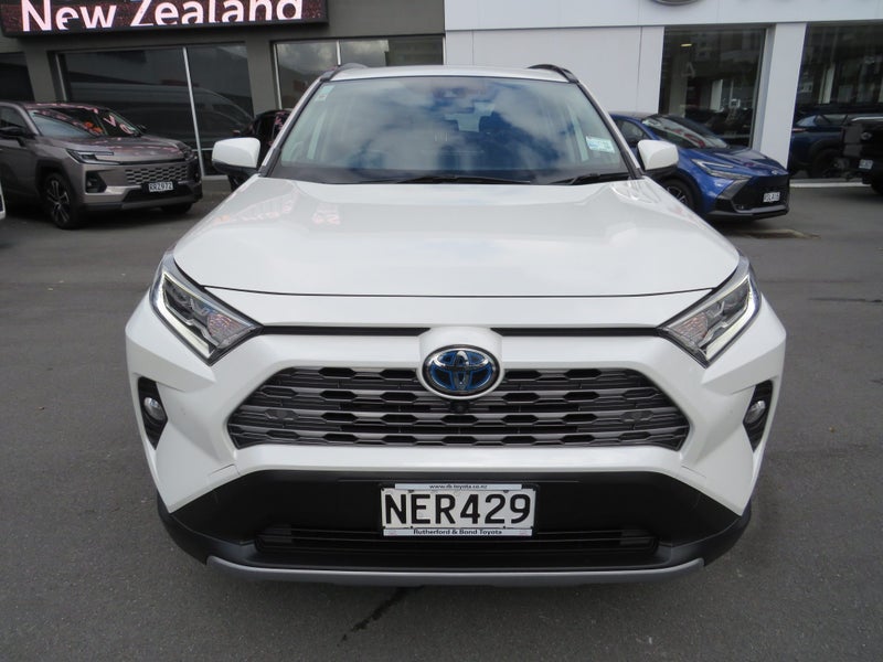 2020 Toyota RAV4 Limited 2.5P HV ECVT AWD SUV image 2
