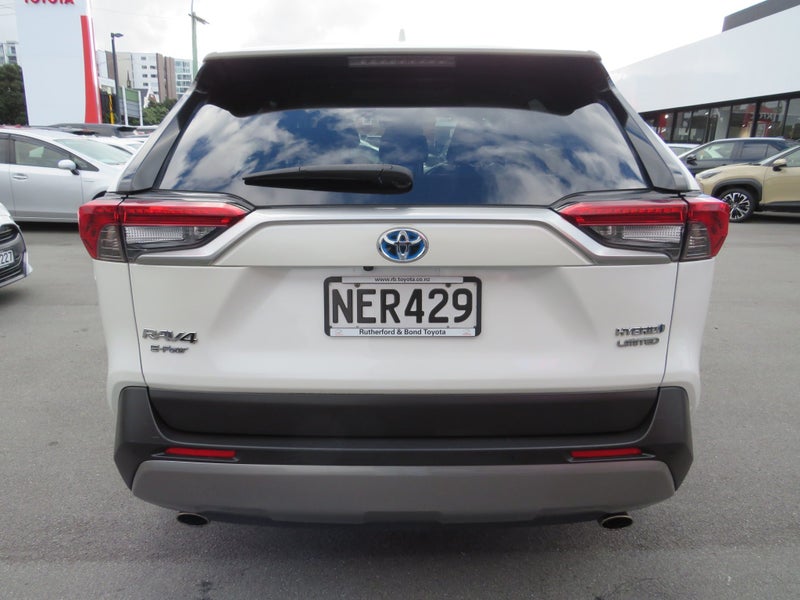2020 Toyota RAV4 Limited 2.5P HV ECVT AWD SUV image 5