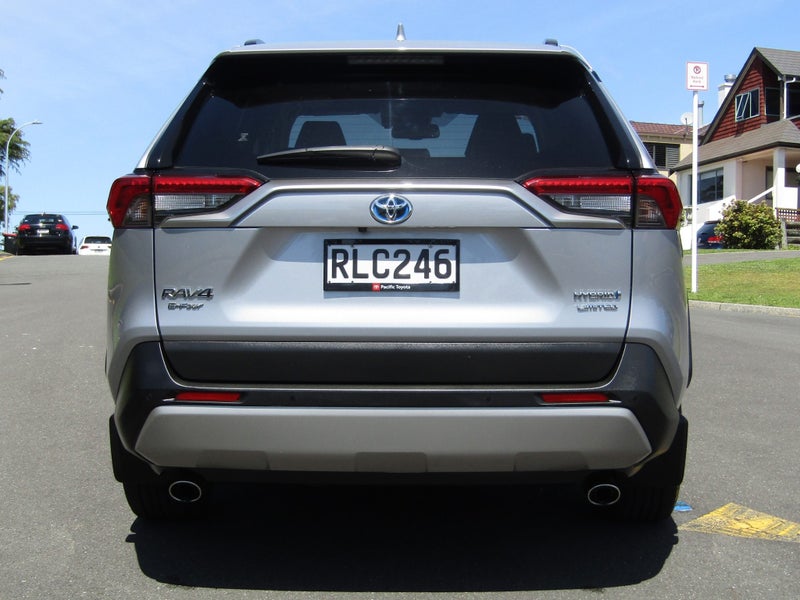 2020 Toyota RAV4 Limited 2.5P Hybrid image 5