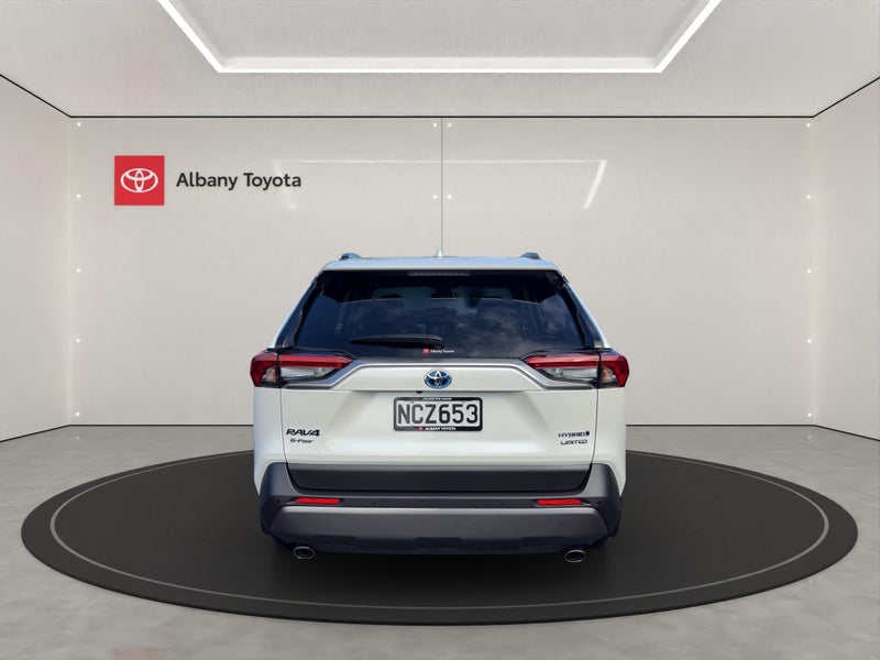 2020 Toyota RAV4 Limited 2.5PH/4WD/HD image 5