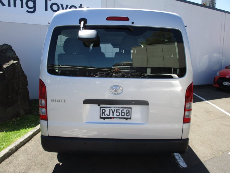 2020 Toyota Regius Hiace 10 seater image 3