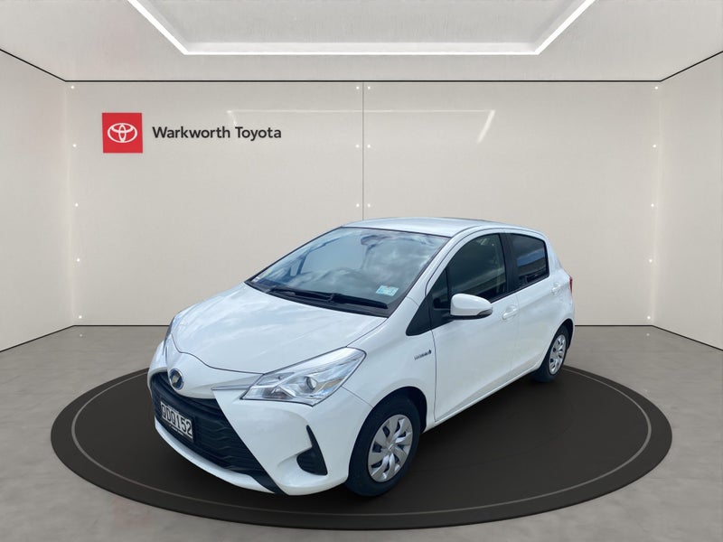 2020 Toyota Vitz Hybrid image 4