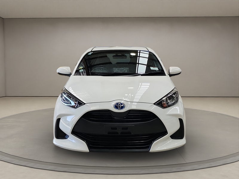 2020 Toyota Yaris 1.5 Hybrid 5 Dr Hatch FWD image 2