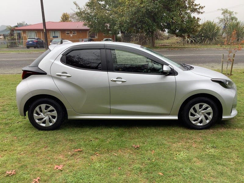 2020 Toyota Yaris 1.5 Hybrid Electric Vehicle 5... image 5