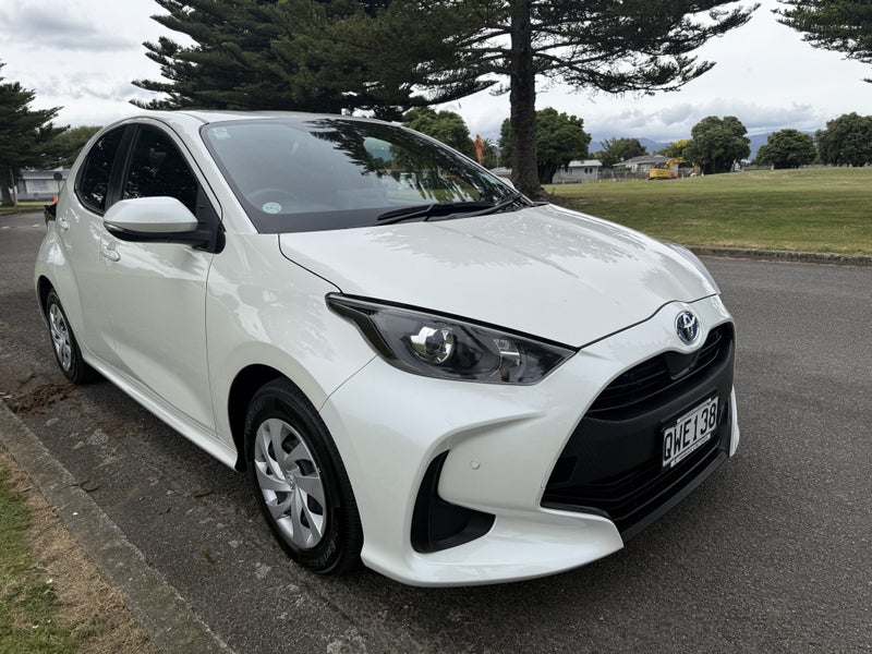 2020 Toyota Yaris 1.5 Hybrid X Automatic Hatch... image 3