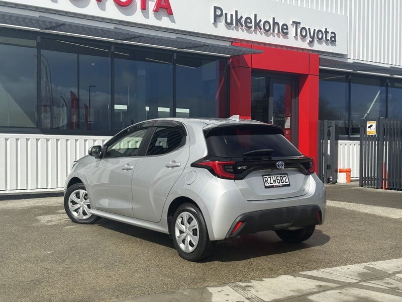 2020 Toyota Yaris 1.5 Hybrid Z 5 Dr Hatch image 5
