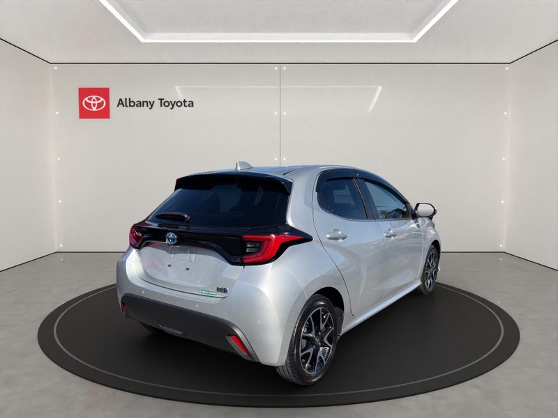 2020 Toyota Yaris 1.5 Hybrid Z 5 Dr Hatch CVT 2WD image 3