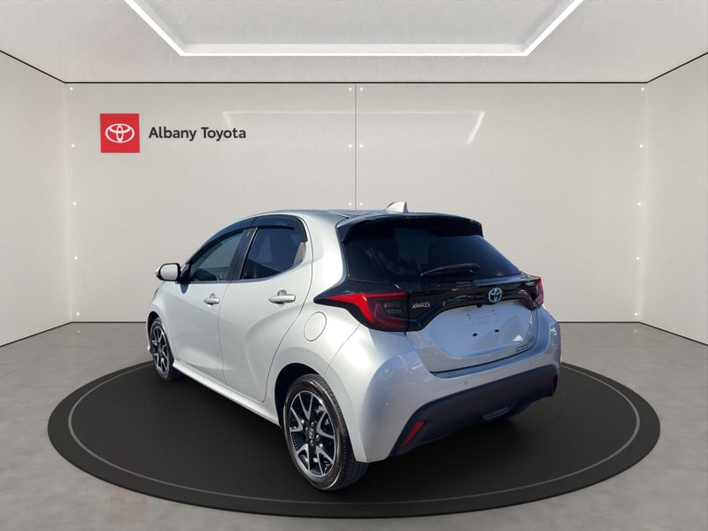 2020 Toyota Yaris 1.5 Hybrid Z 5 Dr Hatch CVT 2WD image 5