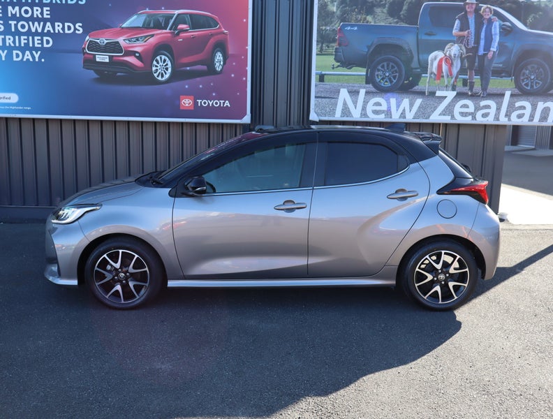 2020 Toyota Yaris 1.5 Hybrid Z 5 Dr Hatch CVT 2WD image 5