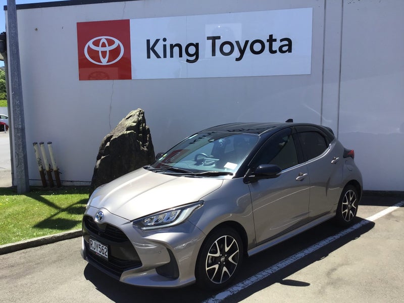 2020 Toyota Yaris 1.5 Hybrid Z Hatch image 1